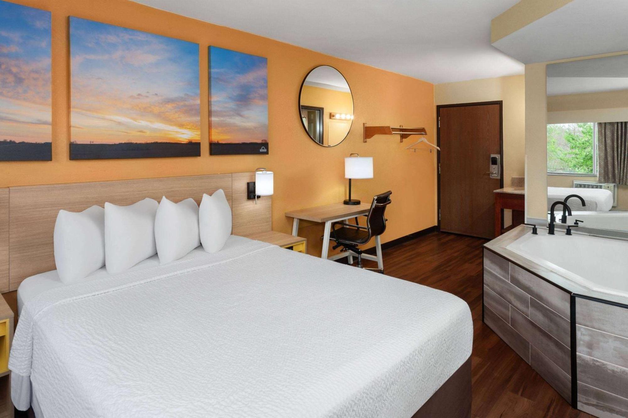 Days By Wyndham I-90 Casino District