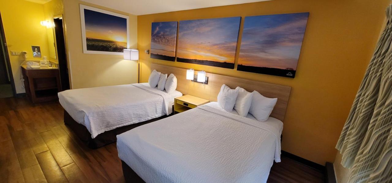 Hotel Days By Wyndham I-90 Casino District *